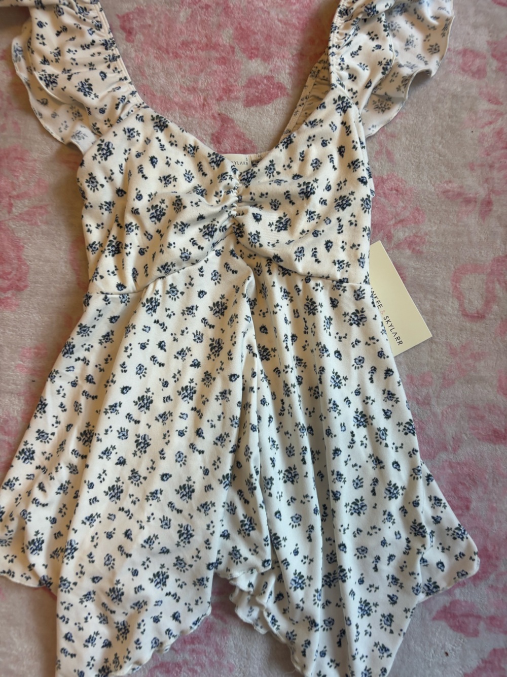 Frankee & Skylarr white & blue floral babydoll top - Picture 2 of 3